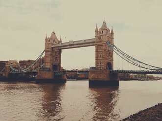 Vereinigtes Königreich, London, Tower Bridge - BRF000048