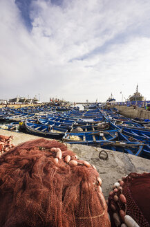 Marokko, Marrakesch-Tensift-El Haouz, Essaouira, Blick auf den Hafen - THAF000007