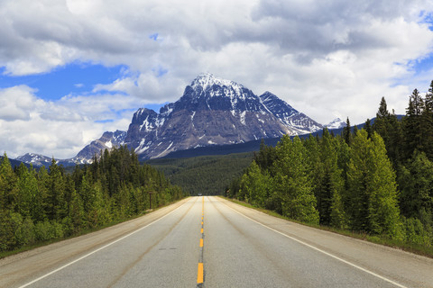 Canada, British Columbia, Rocky Mountains, road through Mount Robson Provincial Park stock photo