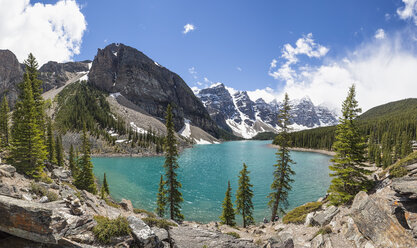 Kanada, Alberta, Banff National Park, Moraine Lake - FO005774