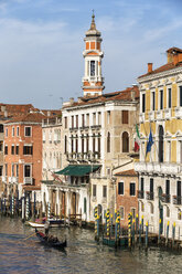 Italy, Venice, Gondola on Canale Grande - FO005802