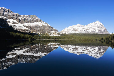 Kanada, British Columbia, Yoho Nationalpark, O'Hara-See mit Bergen - FOF005845