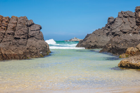 Australien, Seal Rocks, Felsen und Meer - FBF000182