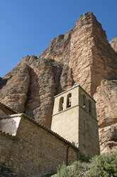 Spanien, Aragonien, Mallos de Riglos, Riglos, Kirche - LA000524