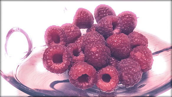 Himbeeren in Glasschale - SARF000221