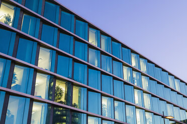 Germany, Baden-Wuerttemberg, Stuttgart, part of facade of office building at European Quarter - WDF002238