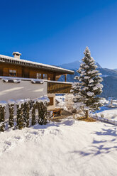 Schweiz, Graubünden, Salouf, Ferienchalet, Skihütte - WDF002270