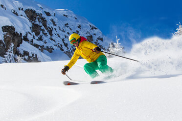 Switzerland, Graubuenden, Obersaxen, female Skier - EGF000039