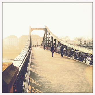 Iron Bridge, pedestrian crossing over the river Main in Frankfurt, Hesse, Germany - MSF003190