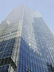 Glass facade of skypers high building in Frankfurt, Hesse, Germany - MSF003194