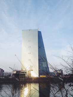 Glasfassade der neuen EZB (Europäische Zentralbank) in Frankfurt, Hessen, Deutschland - MSF003244