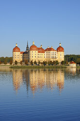 Germany, Saxony, Dresden, Moritzburg, view to Moritzburg Castle - RUEF001212