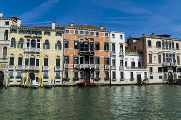 Italy, Venice, Houses at Canale Grande - EJWF000254