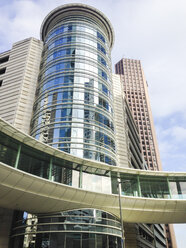 Skywalk in der Smith Street, moderne Architektur mit Wolkenkratzern, Innenstadt von Houston, Texas, USA - ABAF001246