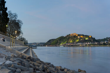 Deutschland, Koblenz, Rhein bei der Festung Ehrenbreitstein - PA000419