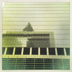 Bürogebäude, Glas und Stahl, Reflexion, Architektur, Frankfurt, Deutschland - ZMF000246