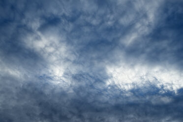 Deutschland, Baden-Württemberg, Landkreis Konstanz, Wolken - ELF000867