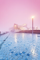 Deutschland, Hamburg, Hafencity, Universität Hamburg, Frühnebel - MSF003396