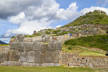 Südamerika, Peru, Cusco, Inka-Zitadelle, Ruine von Saksaywaman - KRP000317