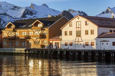 Skandinavien, Norwegen, Lofoten, Hafen von Kabelvag - STSF000315