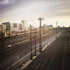 View from the Donnersbergerbruecke Hauptbahnhof, left Arnulf Park, Munich, Bavaria, Germany - GSF000830