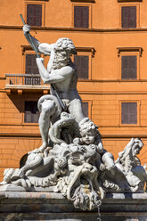 Italy, Rome, Piazza Navona, Neptune fountain - EJWF000386