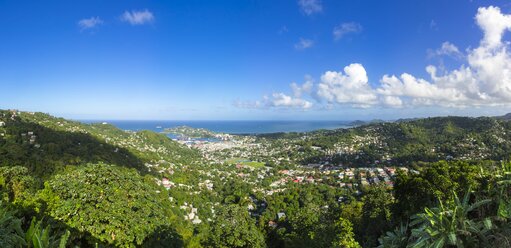 Karibik, Kleine Antillen, St. Lucia, Castries und Hafen - AMF002057