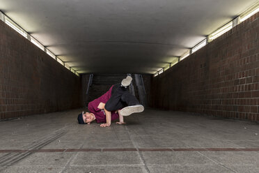 Germany, portrait of young break dancer in underpass - STS000378