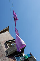 Italy, Venice, Laundry on clothesline - ASF005312