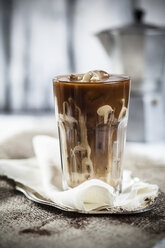Iced coffee with sweet condensed milk - SBDF000697