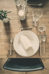 Festive table laid with spring decoration - SBDF000705