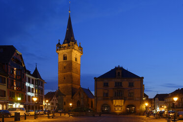 France, Alsace, Obernai, Place du Marche with Kappel tower - LB000651