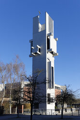 Deutschland, Oberbayern, Waldkraiburg, Pfarrkirche Christkönig - LB000649