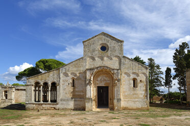 Italien, Apulien, Lecce, Ehemaliges Kloster der Basilianermönche Santa Maria di Cerrate - LB000669