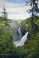Schweden, Gaeddede, Wasserfall Haellingsafallet - BR000529