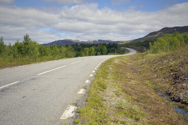 Sweden, Gaeddede, Vildmarksvaegen at Stekenjokk plateau - BR000492