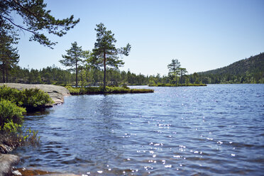 Schweden, Oernskoeldsvik, See Taernaettvattnen im Skuleskogen-Nationalpark - BR000384