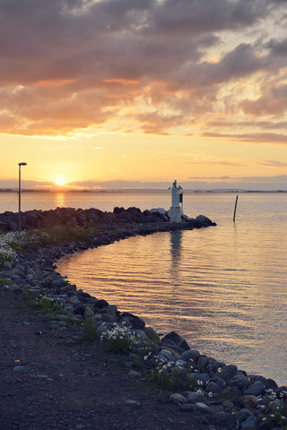 Schweden, Graenna, Sonnenuntergang am Vaetternsee, lizenzfreies Stockfoto