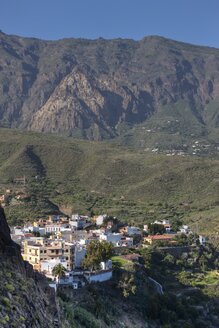 Spanien, Kanarische Inseln, Gran Canaria, Bergdorf Los Cercados - AMF002115