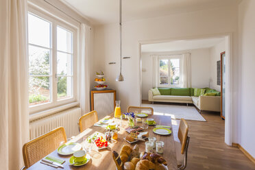 Germany, Baden-Wuerttemberg, Stuttgart, laid breakfast table - WDF002473