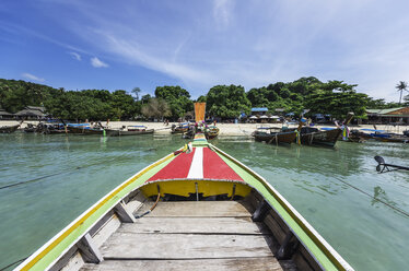 Thailand, Koh Phi Phi Don, Boat trip to island - THAF000248