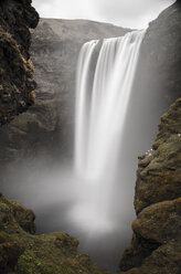 Island, Sudurland, Wasserfall Skogafoss - STC000007