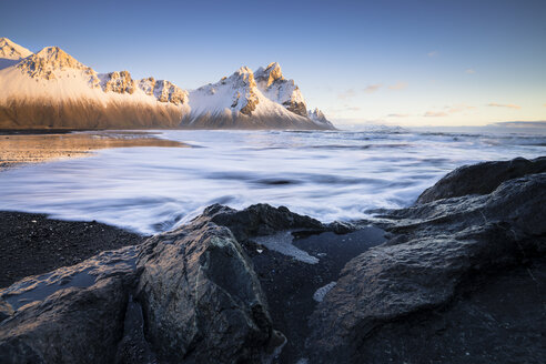 Iceland, Black sandy beach of Stokksnes - STCF000030