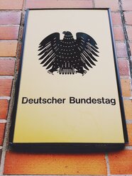 Unterschrift Deutscher Bundestag, Berlin, Deutschland - RIM000228