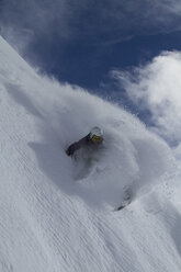 Austria, East Tyrol, Defereggental, Man backcountry skiing - FF001413