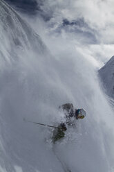 Austria, East Tyrol, Defereggental, Man backcountry skiing - FF001408