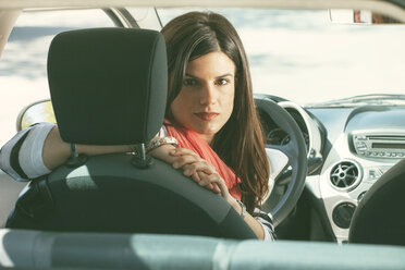Spain, Barcelona, Young woman in car - EBSF000220