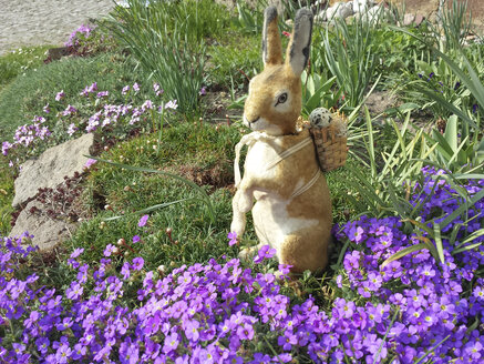 Ostern, Ostereier, Ostern, Osterhase, Feiertag, Tradition, Sachsen, Deutschland, Aubretia - MJF001028