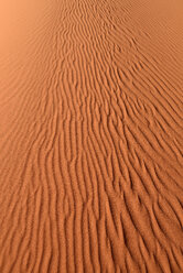 Algeria, Tassili n Ajjer, Sahara, sand ripples on a desert dune - ESF001025