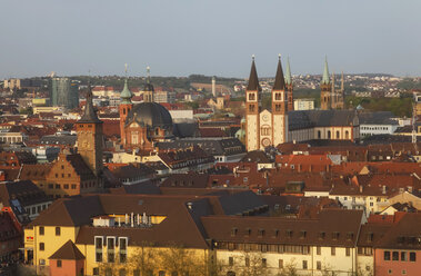 Germany, Bavaria, Wuerzburg, Old town, Wuerzburg Cathedral - JTF000520